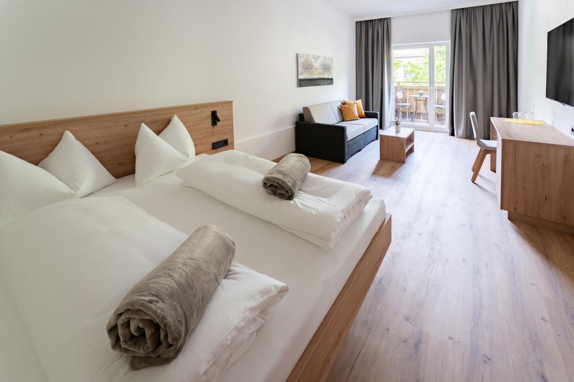 Self Service Hotel Schnalser Hof Натурно Экстерьер фото