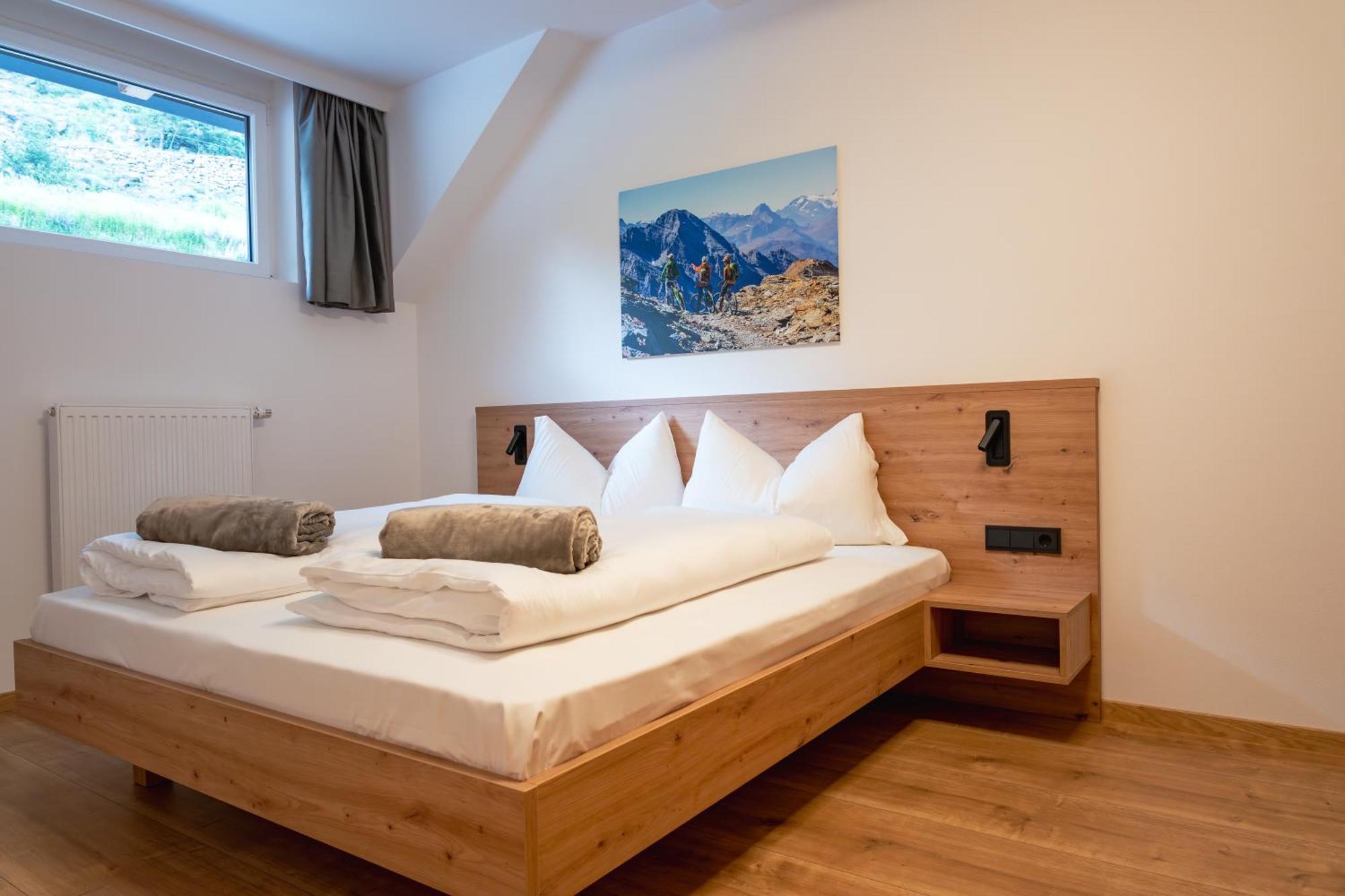 Self Service Hotel Schnalser Hof Натурно Номер фото